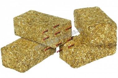 ZABAWKA 1:32 KOSTKI S�OMY 4 SZT. KG